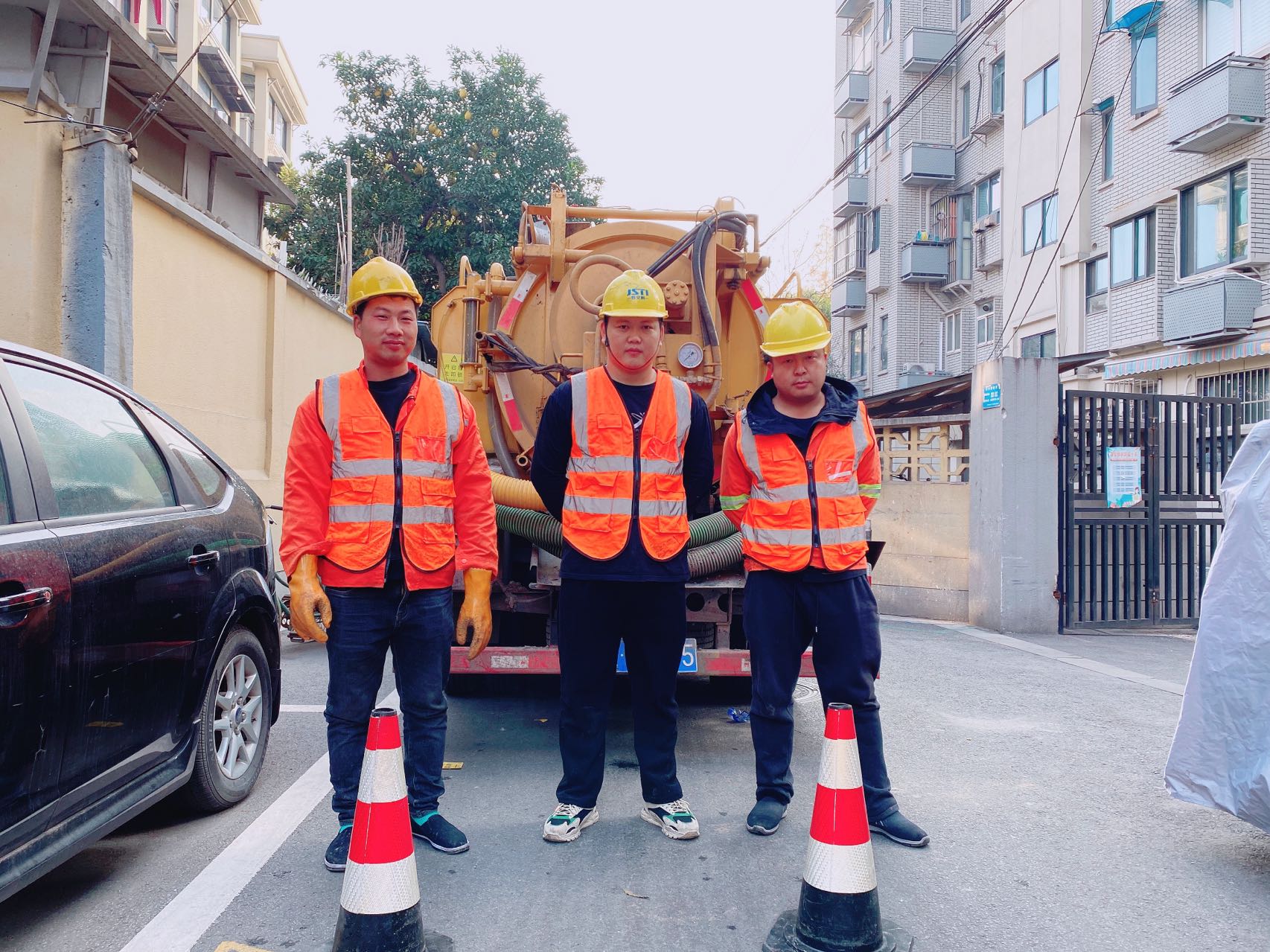 中央商务区南京某小区管道清淤检测施工